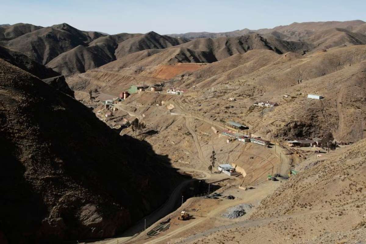 6 muertos deja enfrentamiento entre mineros ilegales