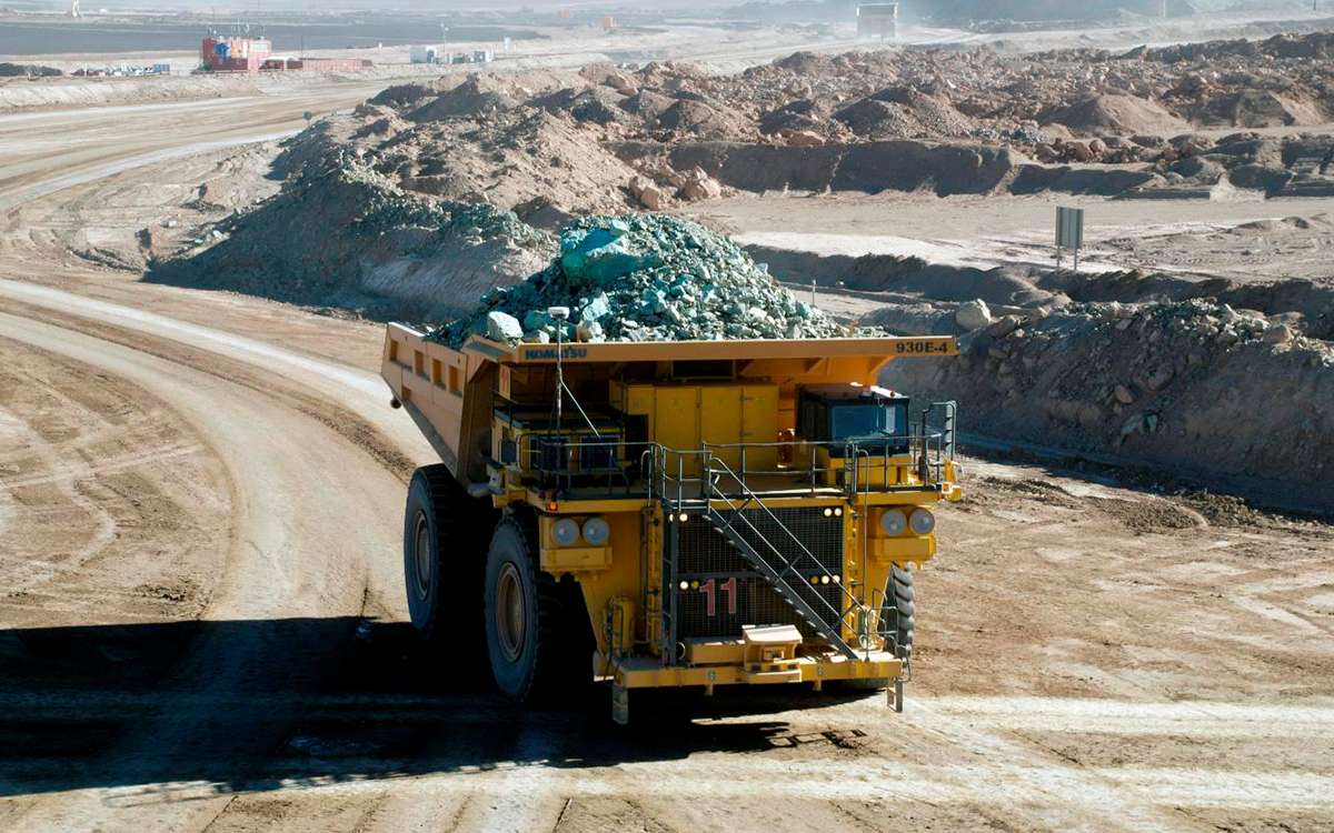 Prometedores hallazgos de cobre y plata impulsan los planes de exploración de Camino en Arequipa