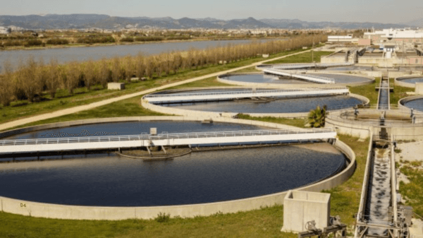 Sistemas de gestión y reutilización de agua en industria minera y energética