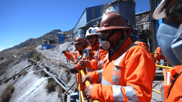 Empleo minero Perú 2026 trabajadores en operación