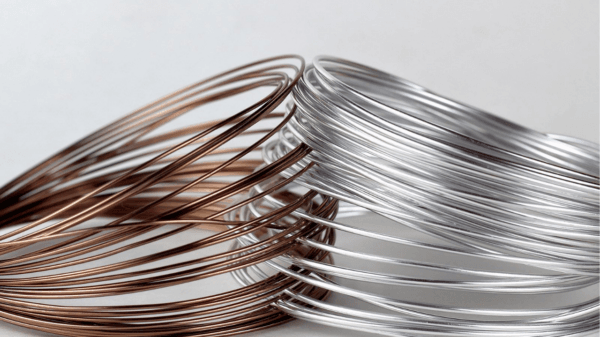 precio cobre aluminio 2026 Medio Oriente