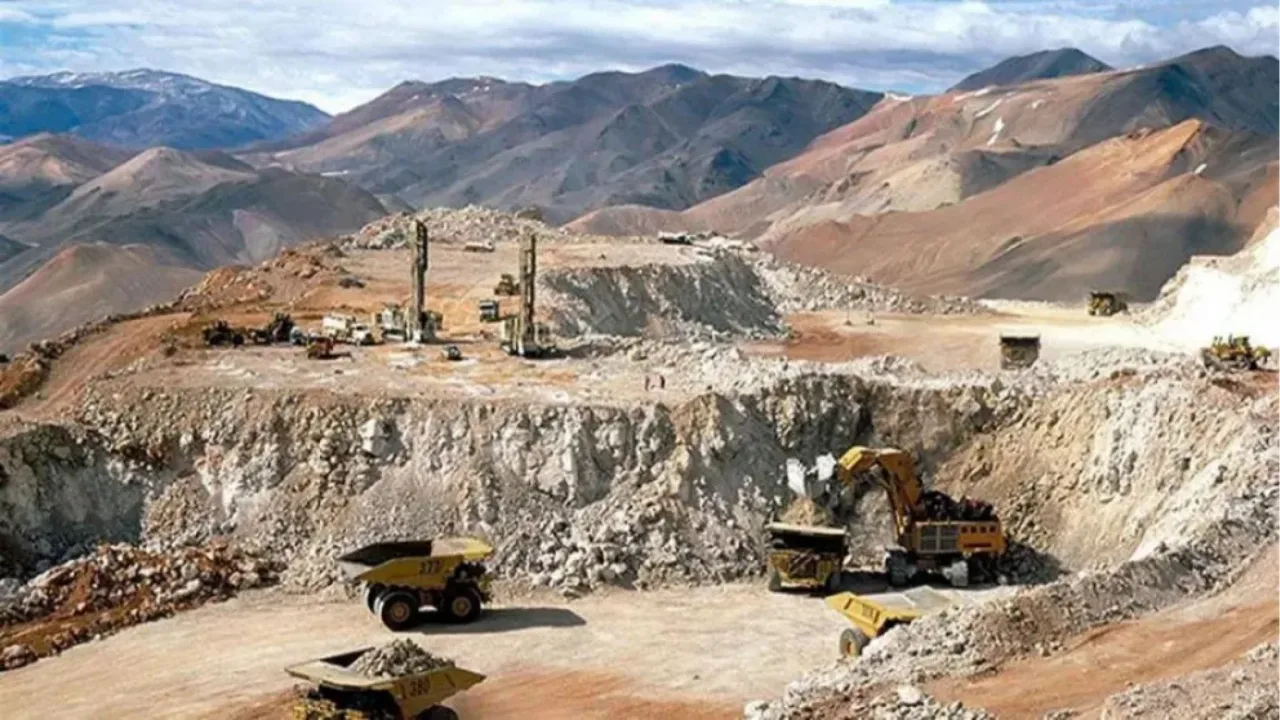 financiamiento proyectos mineros Argentina Andean Bridge
