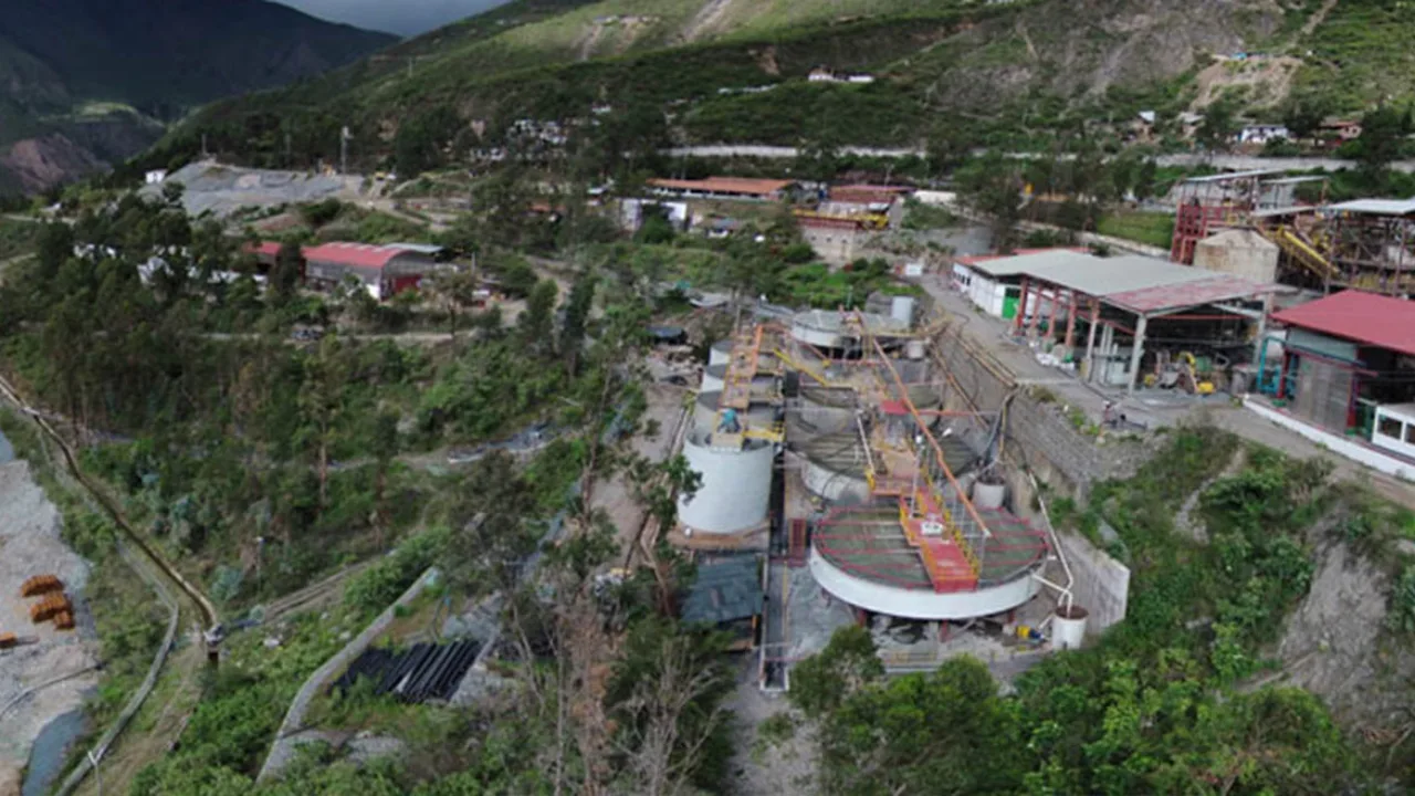 Poderosa agua alcantarillado Suyubamba Pataz obras por impuestos